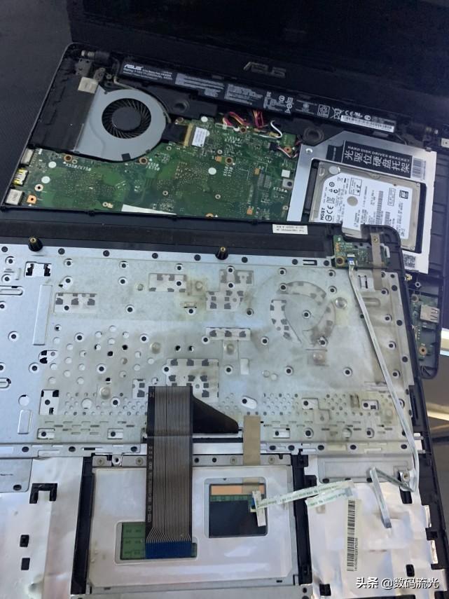 电脑玩游戏人多就卡顿,电脑玩游戏玩家多就卡顿