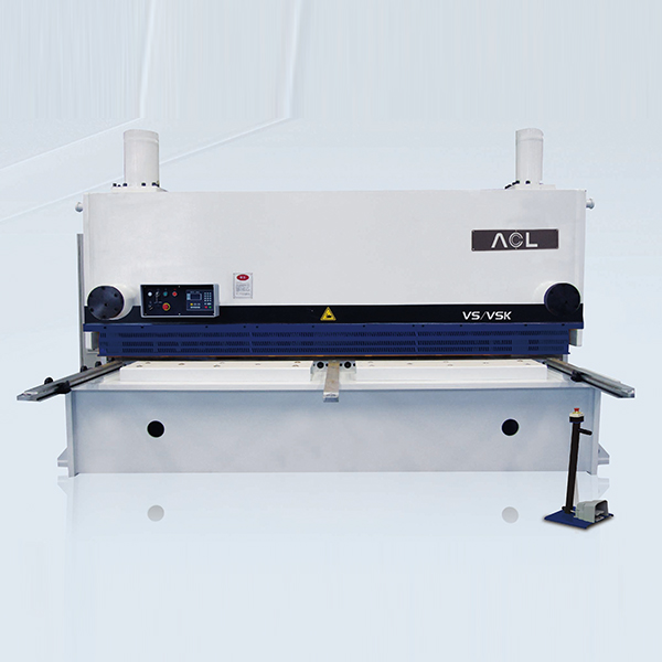 LUYOR-3103D高强度黑光灯在探伤行业的应用