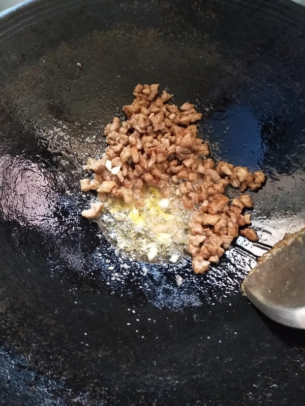 夏天豇豆怎样做才好吃,买回来的豇豆子怎么做