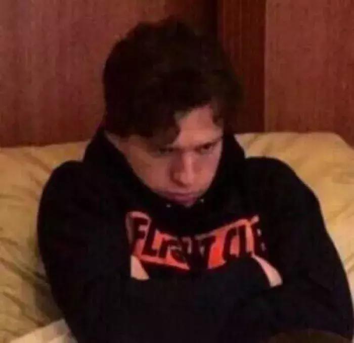 痘印反复冒痘怎么消除男生,痘印痘痘反反复复怎么办