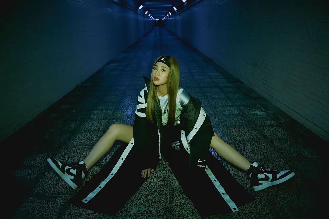 欧阳娜娜同款潮流品牌,欧阳娜娜同款联名卫衣