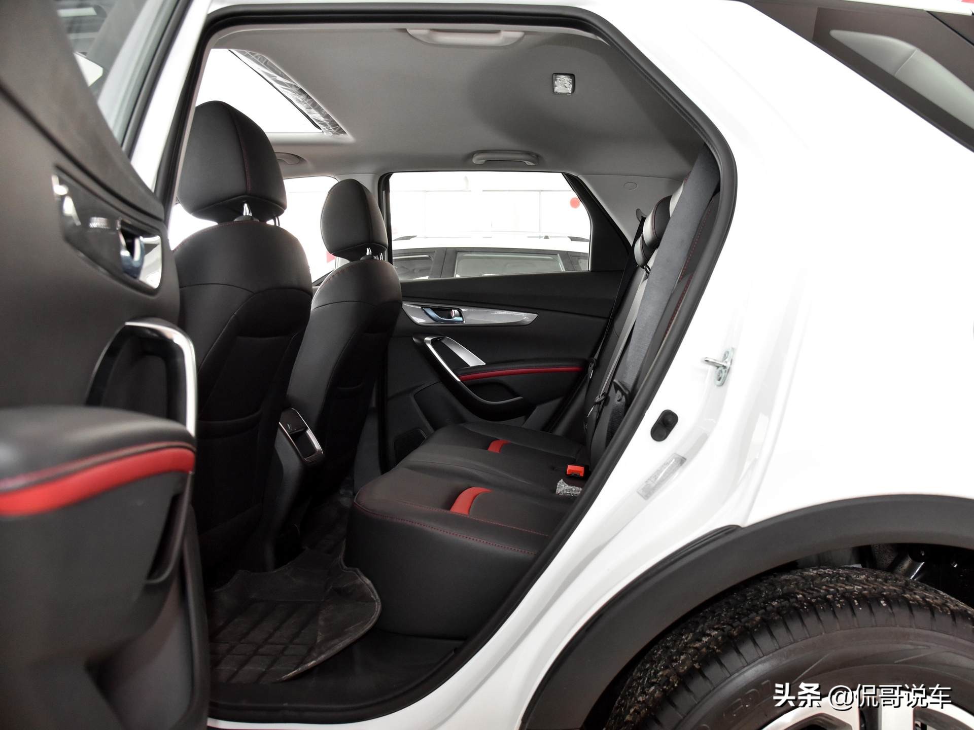 二代长安cs55plus尊贵油耗怎么看,长安cs55plus真实油耗多少钱1公里