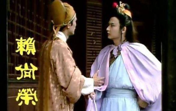 职场红楼梦:挖墙技术哪家强?赖大偷偷在飞翔