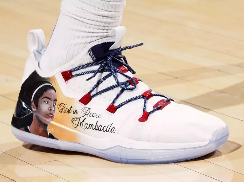 NBA球员上脚:独行侠球员的球鞋,波尔津斯基和小哈达威很帅!