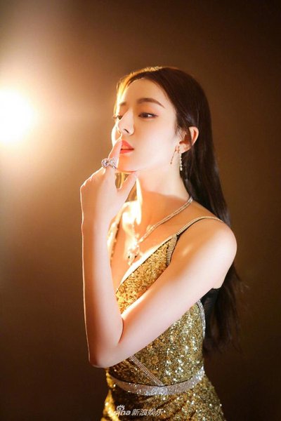 娱乐明星杨幂,娱乐圈四大花旦杨幂赵丽颖