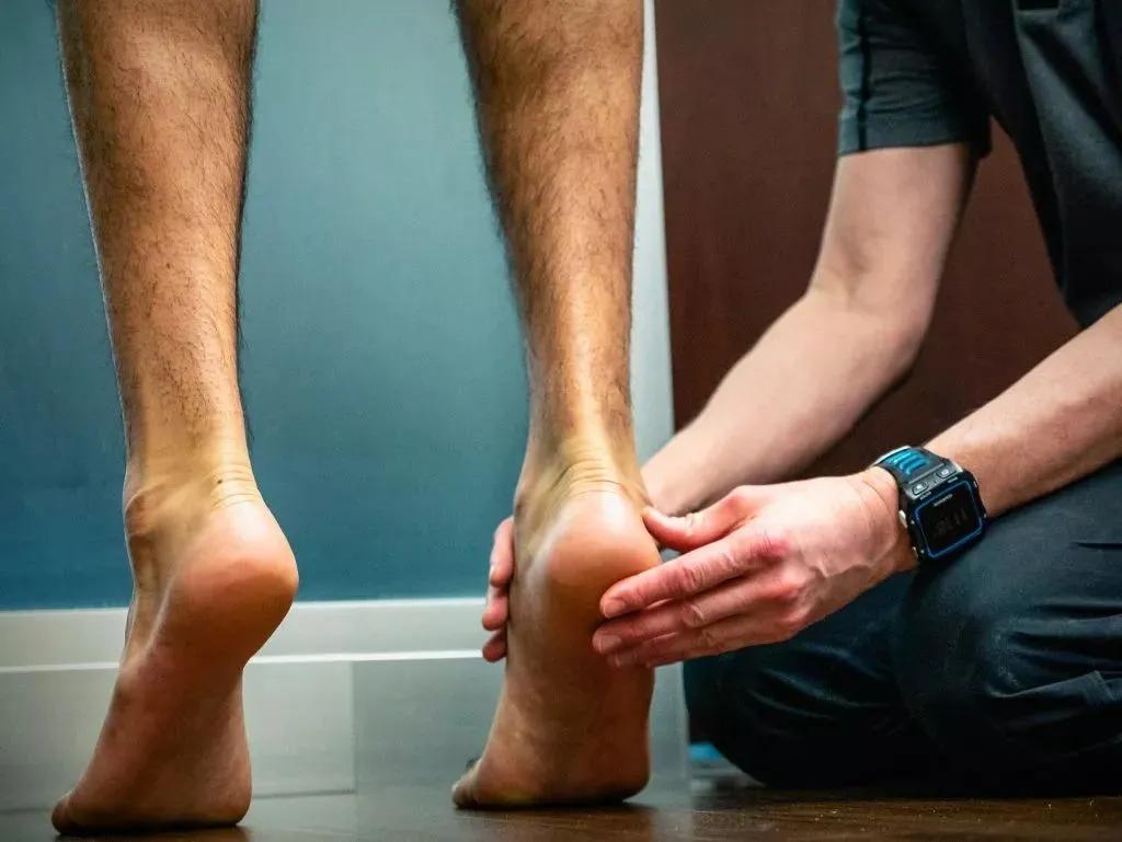 跟腱阿喀琉斯,跟腱撕裂的阿喀琉斯