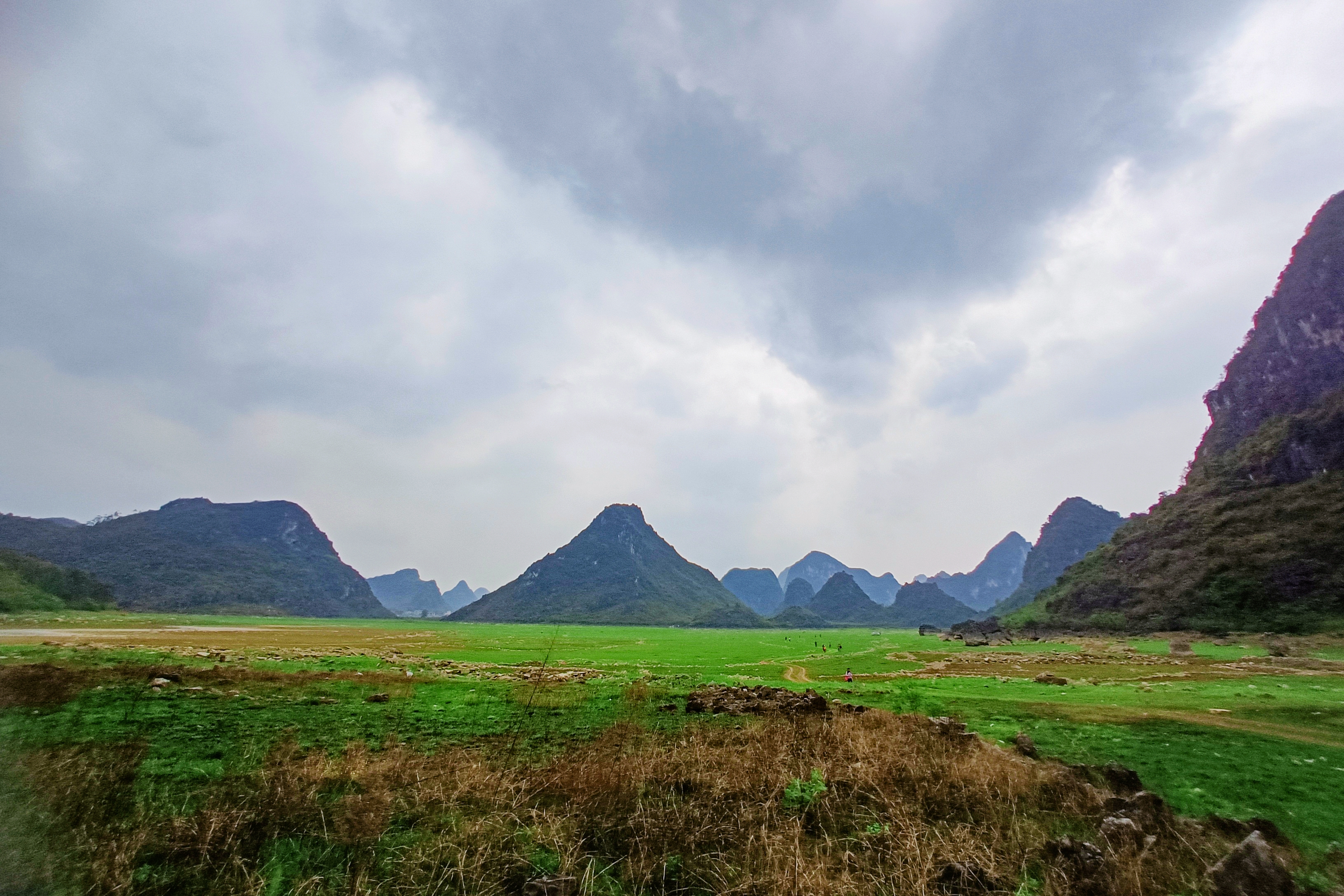 柳州郊外游玩水库,柳州里团水库徒步攻略