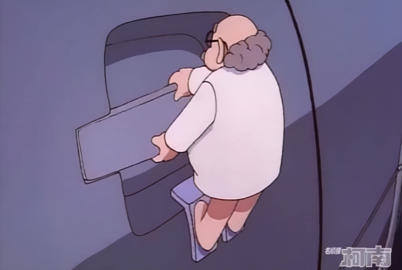 随着时代的变迁社会不断的进步,柯南这几年来的变化