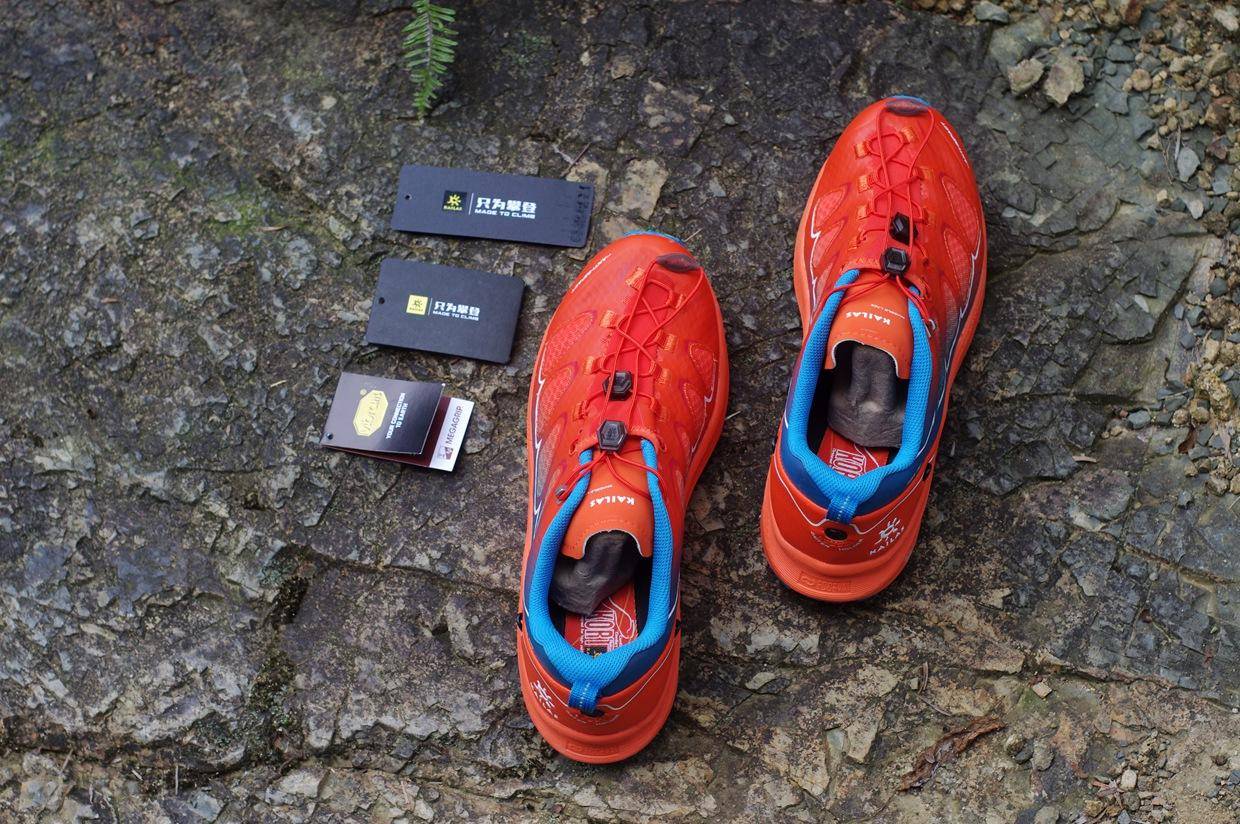 可玩性和实用性极高的跑鞋,既有缓冲又有支撑性的跑鞋推荐