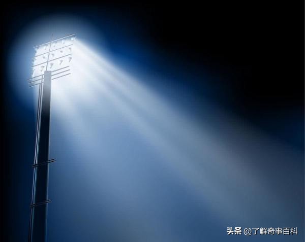 打开手电筒再关闭光线会消失吗,手电筒打开一秒后关闭光去哪了