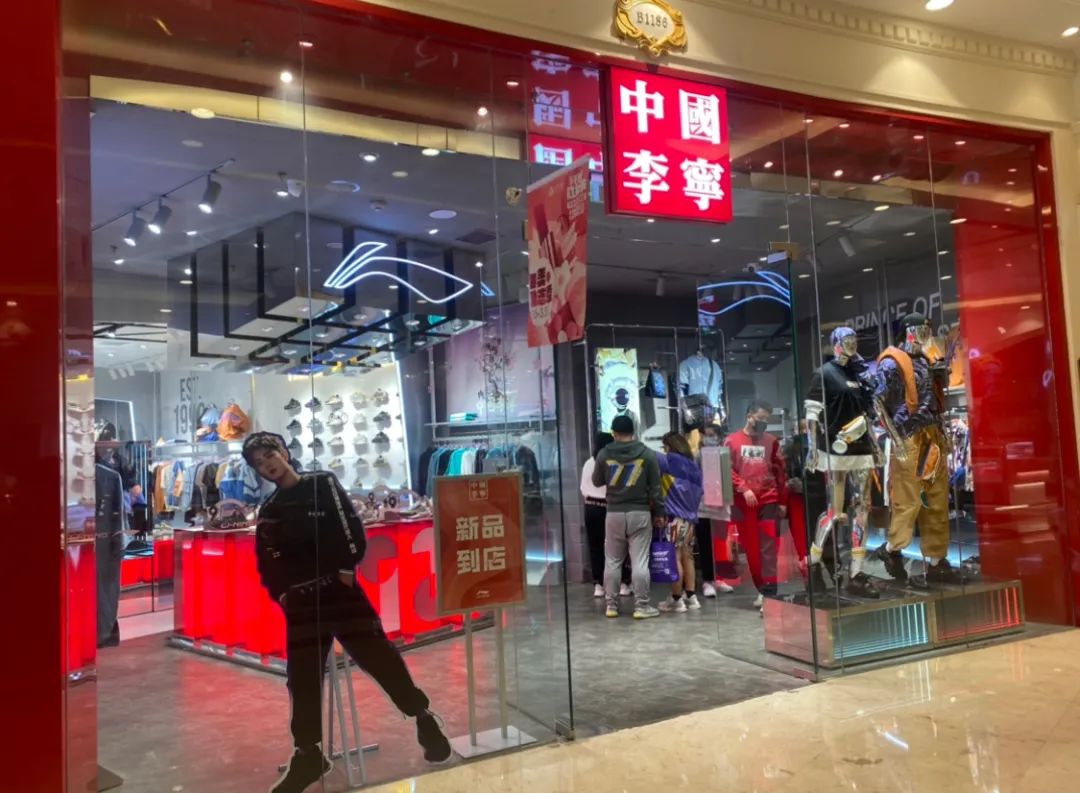 hm过季的衣服去哪了,hm下架的衣服去哪了