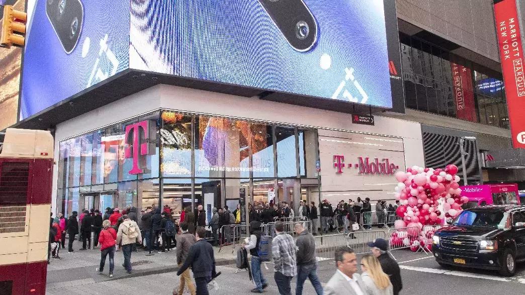 vans鞋是不是前面都很宽,vans是不是买小一码