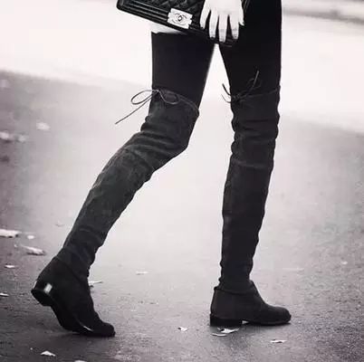 stuartweitzman是奢侈品吗,stuartweitzman今年爆款