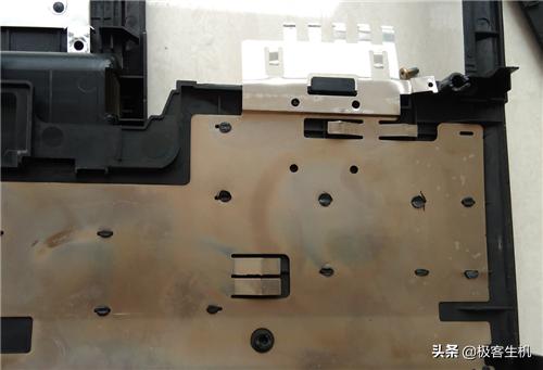 怎么用旧笔记本改造电视,废旧笔记本利用屏幕改电视教程