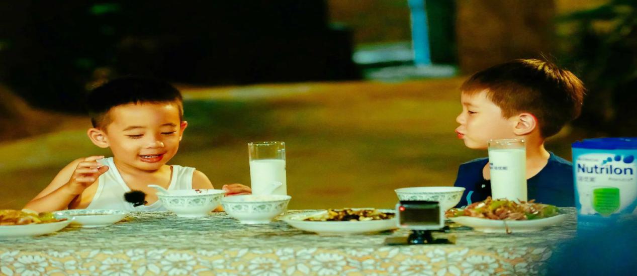 男孩爱哭怎么正确引导,小孩子爱哭最有效的解决方法