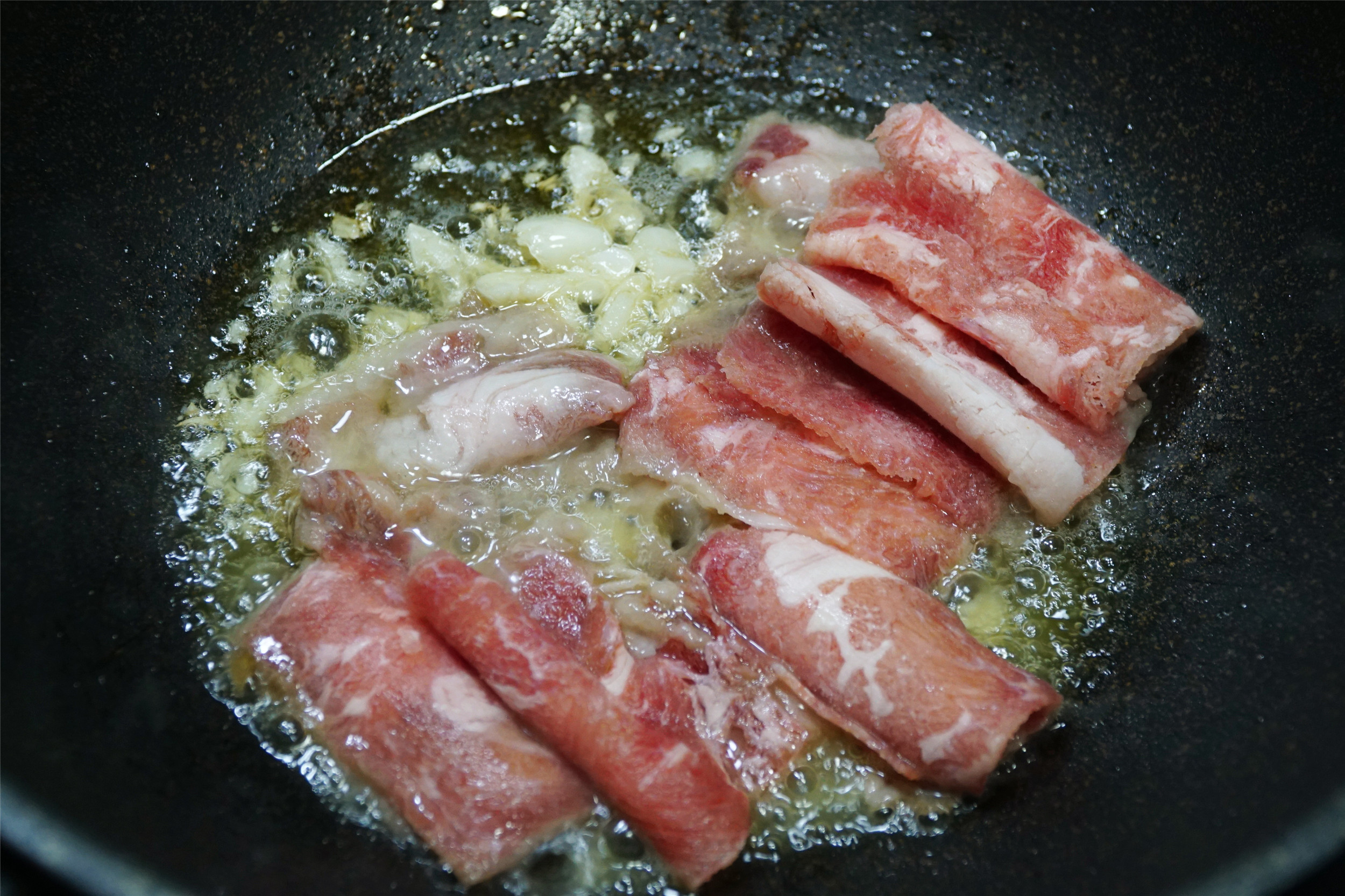 做炒饭最好的方法,怎么用隔夜米饭做炒饭