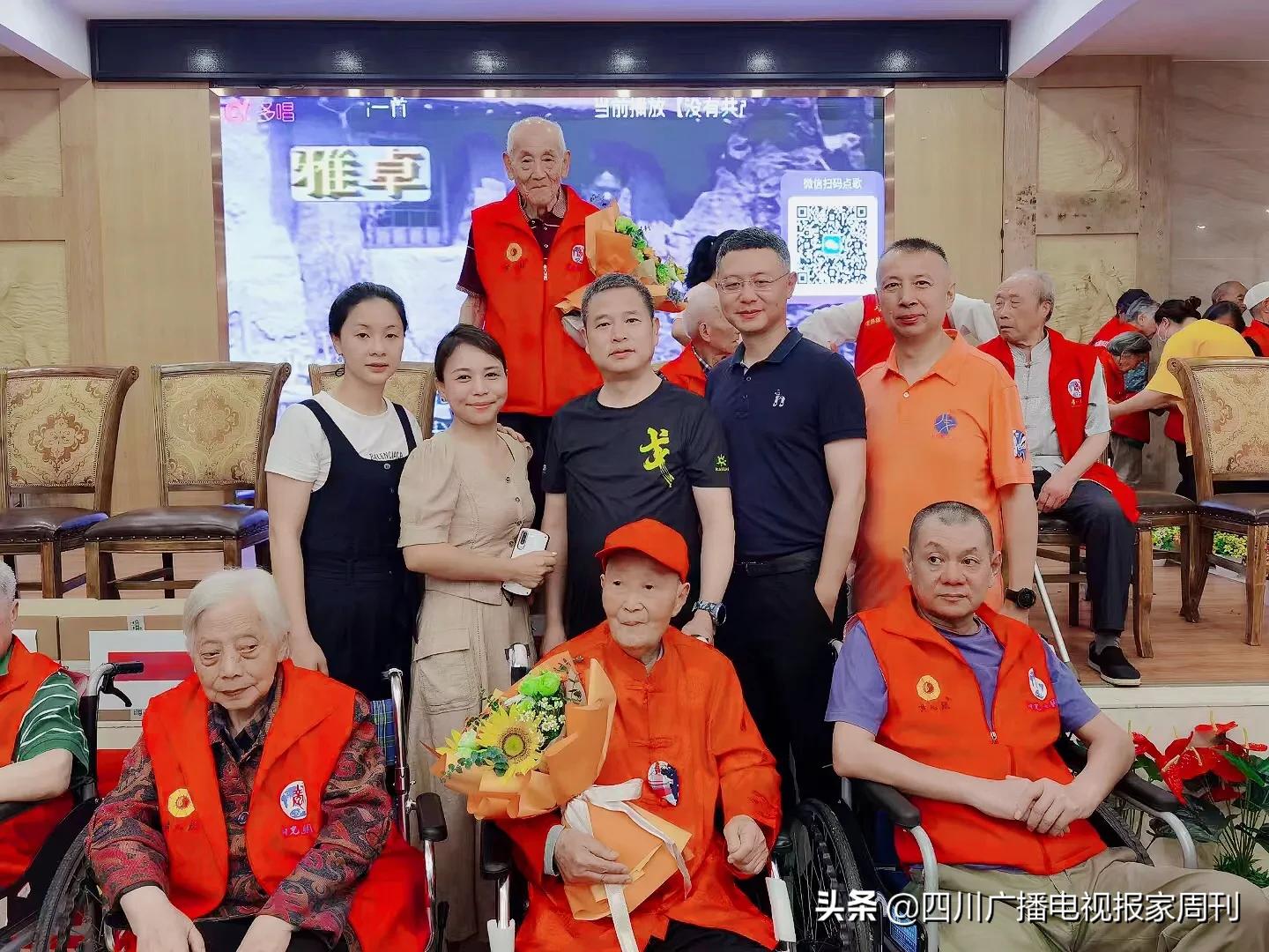 爱心企业为敬老院捐赠物品,爱心人士为街道捐献物资