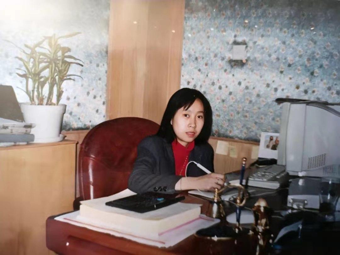 一路走来一路赚钱,一路开店不容易从小店扩到大店