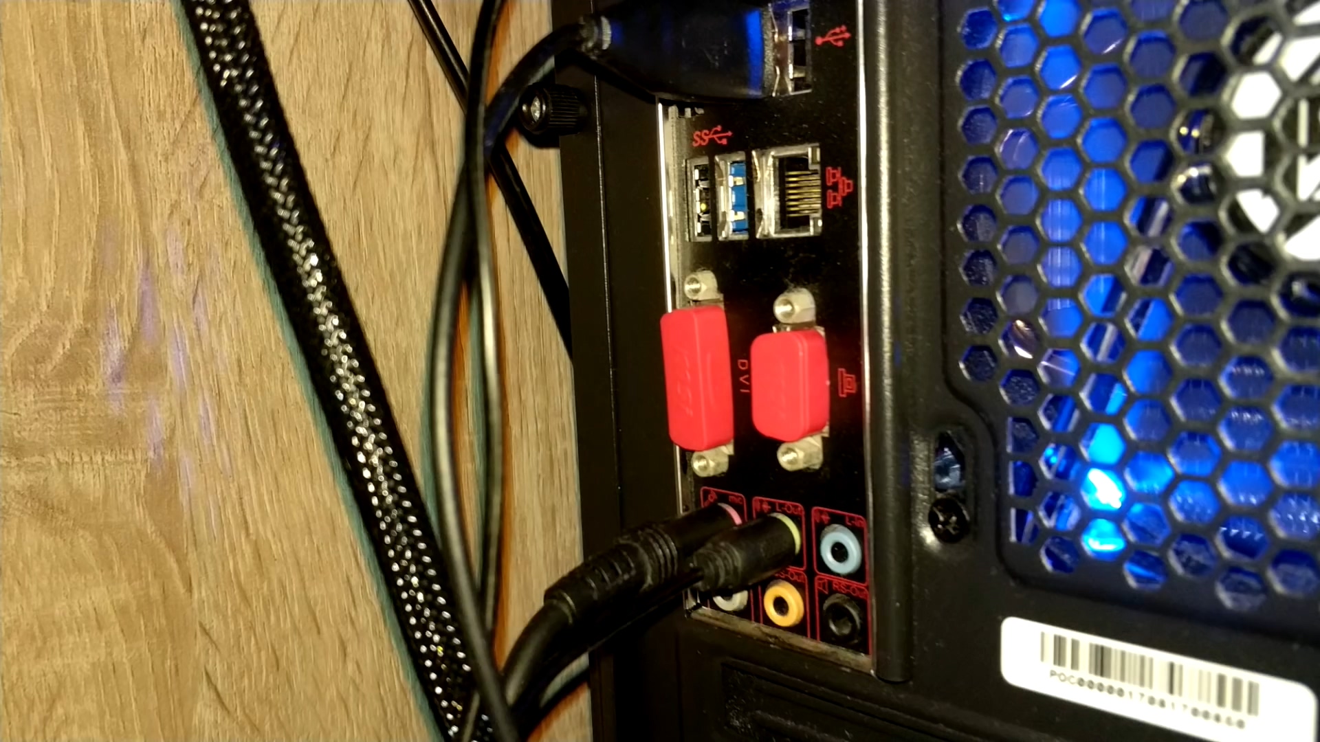 小白需要注意哪些,显卡安装注意事项