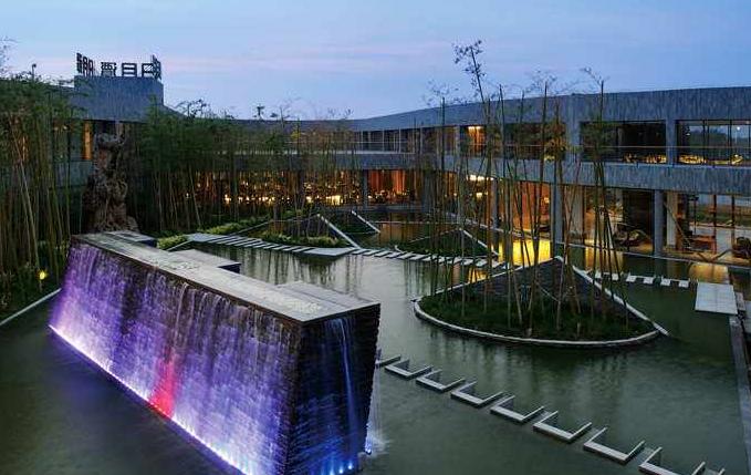 河北白鹿温泉红崖谷限时免费游,阳西河北港维纳斯空中温泉