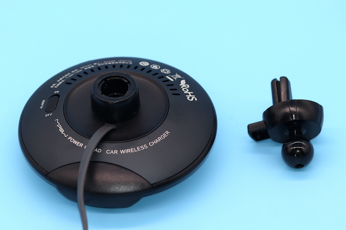 可以监测空气质量的车载快充，麦泡MIPOWPOWERCLIPAD评测