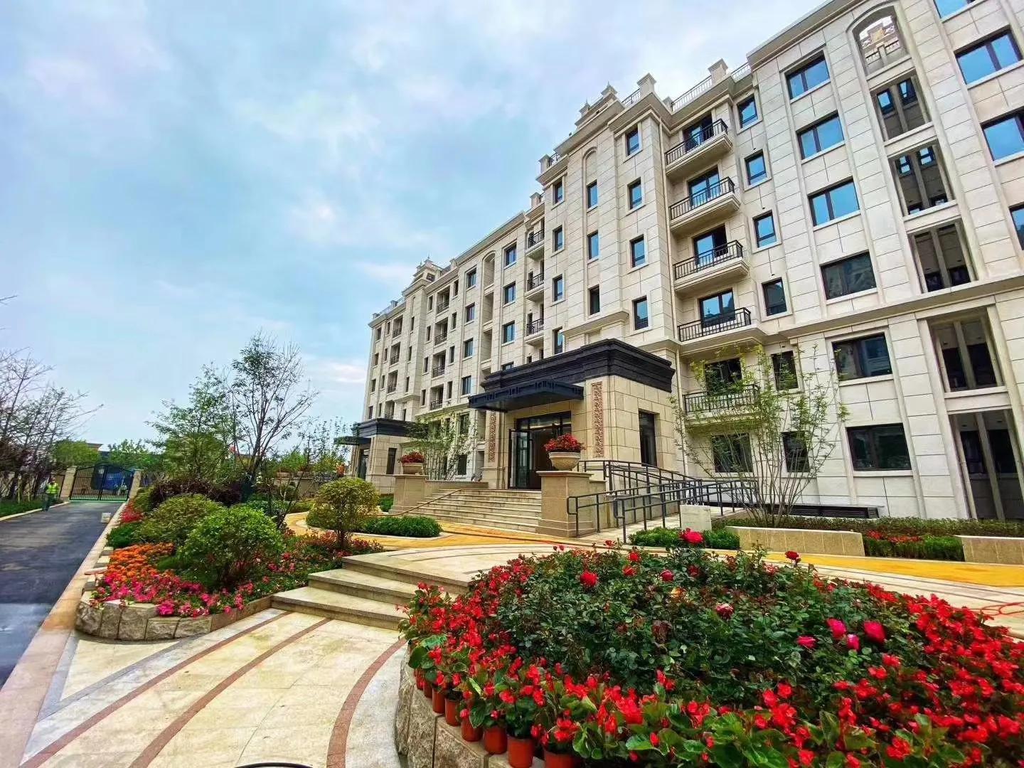 金湾·十里海刷新大连洋房新高度