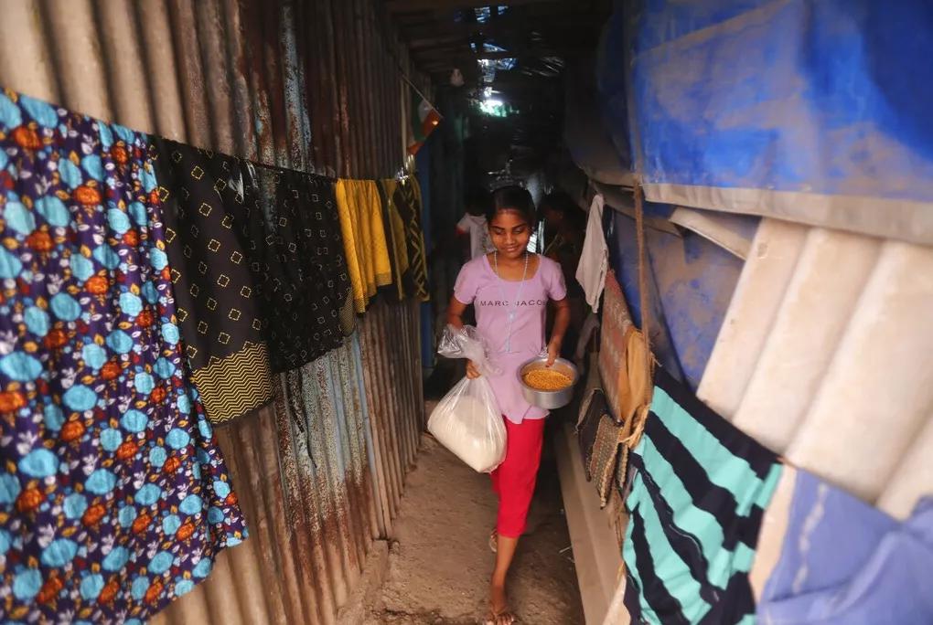 瞒不住了！这个国家感染人数可能破5亿！上千万人或丧命！