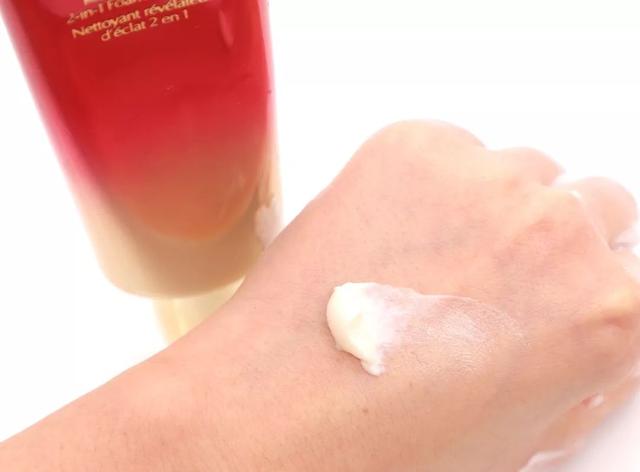 如何选择安全的洗面奶 (洗面奶该怎么选才好)