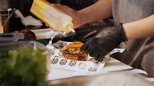 广州“土豪村”杨箕村！各种商铺食肆林立，生活非常便利