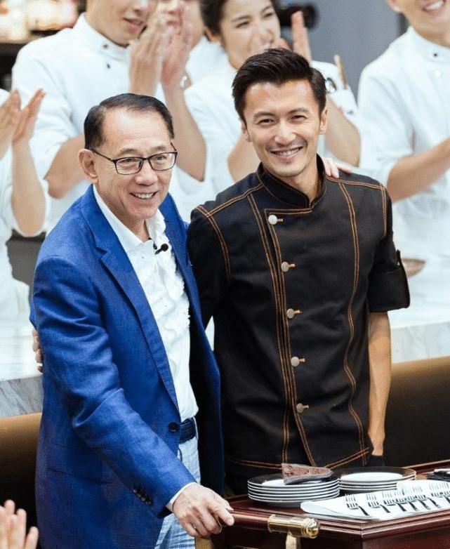 杨受成英皇发家史,杨受成和赌王