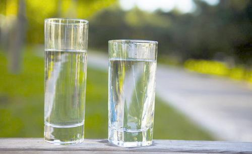 舌头上长泡只是因为上火吗,舌头上长了个泡是上火了么