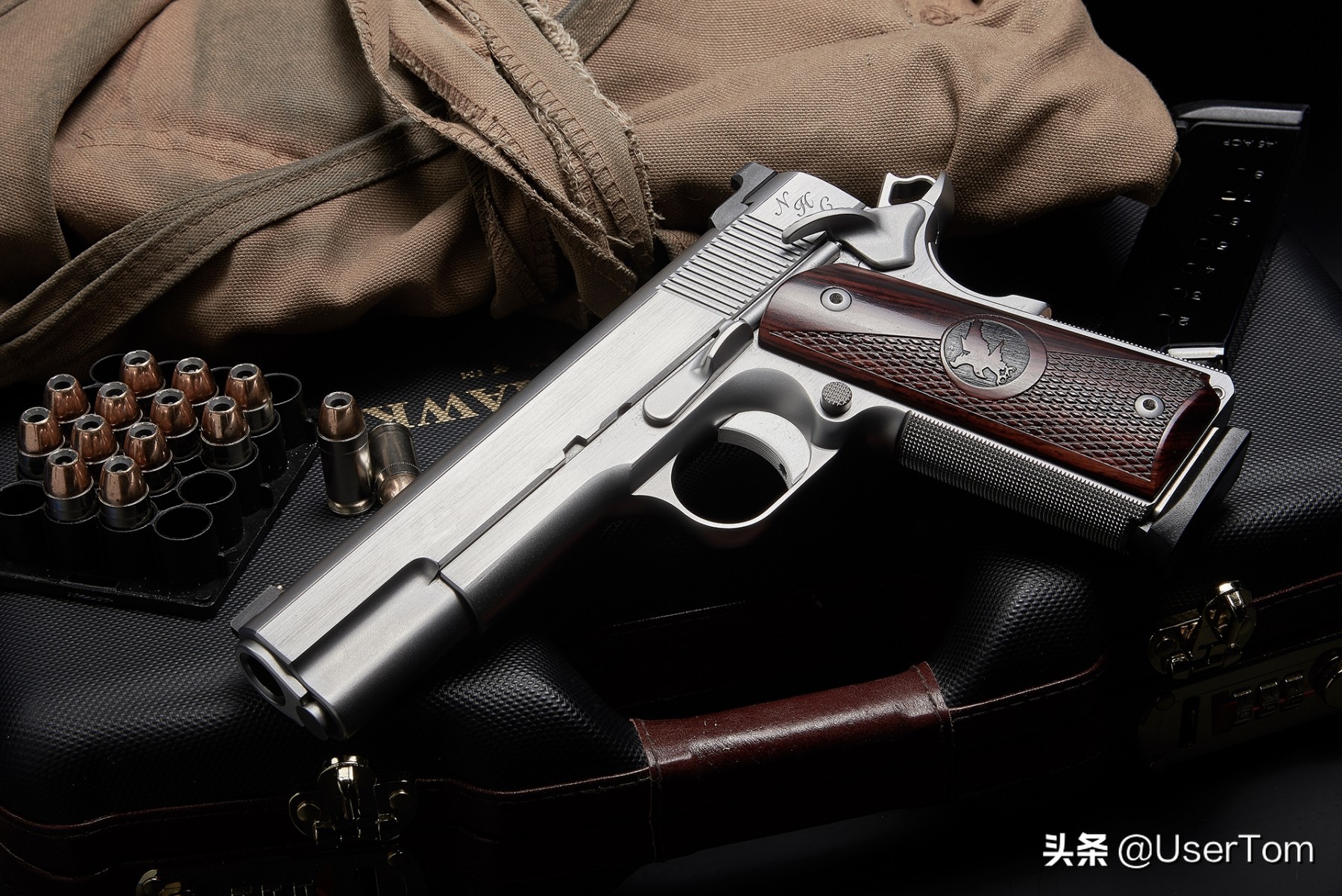 德国夜鹰左轮手枪图片,夜鹰雌鹰1911手枪