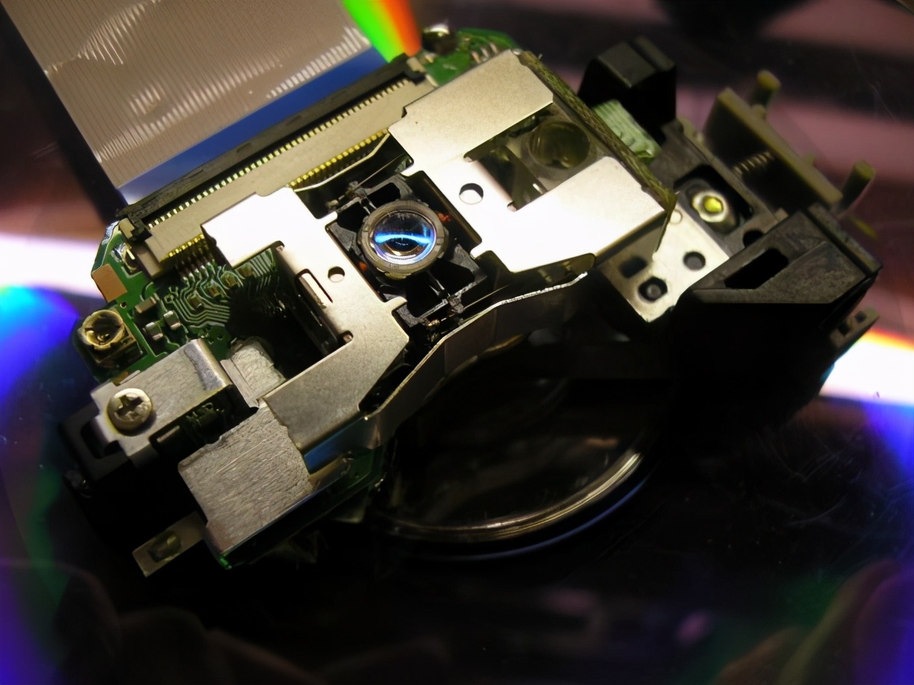 废旧DVD能干点啥,废旧dvd碟片怎么利用