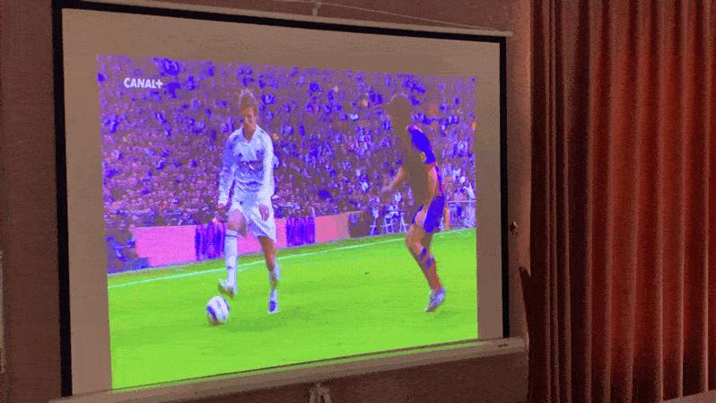 坚果j9智能投影,坚果J9投影仪