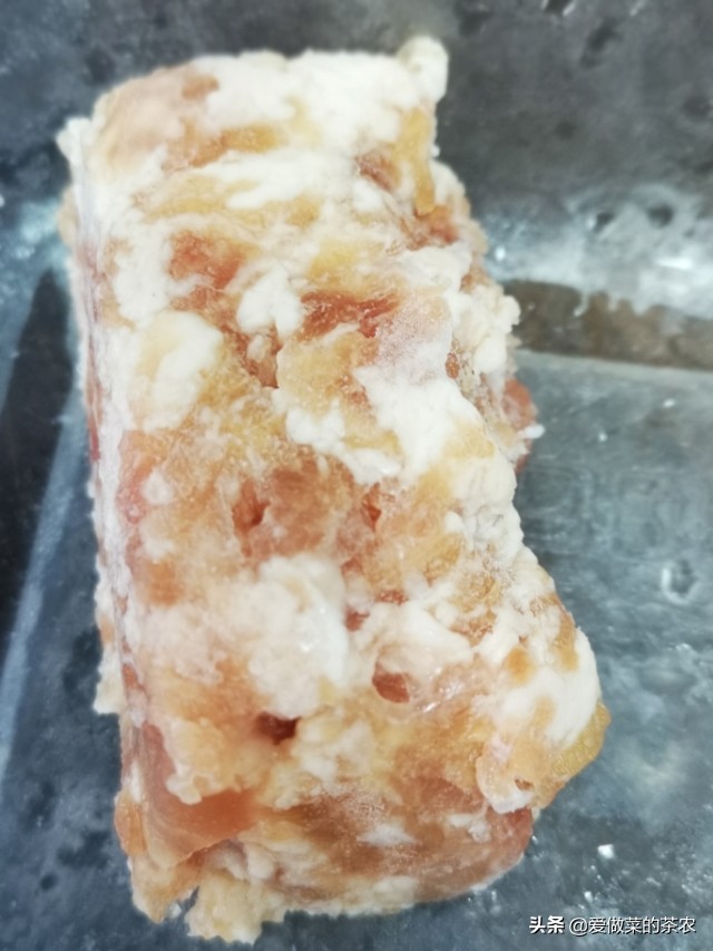 冷冻的肉馅怎么用空气炸锅解冻,冰箱里的肉馅怎么解冻最快又好吃