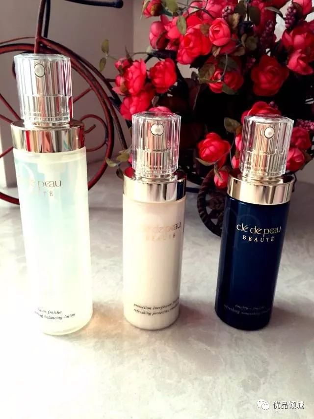 日本牌子黑色包装化妆品,日本著名的老牌化妆品牌