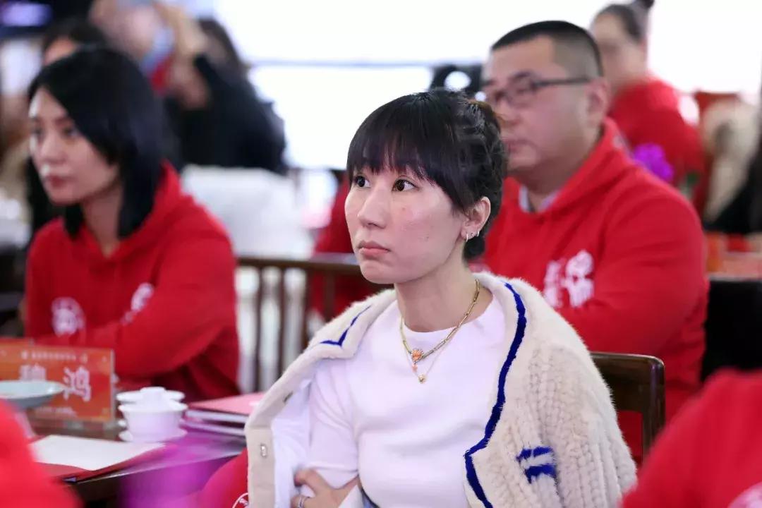 携手共进合作共赢开头结尾,携手共赢最后结局