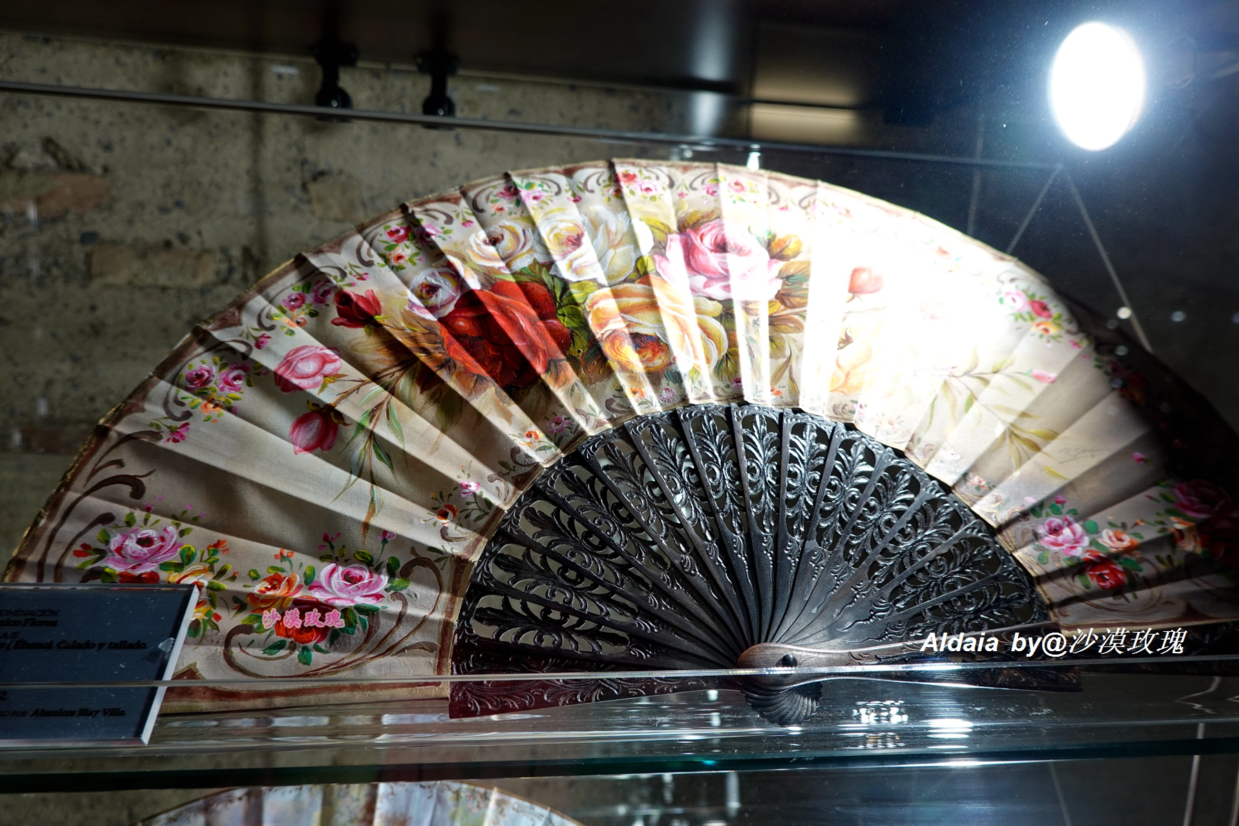 折扇起源于明清时代对吗,折扇是日本传的吗