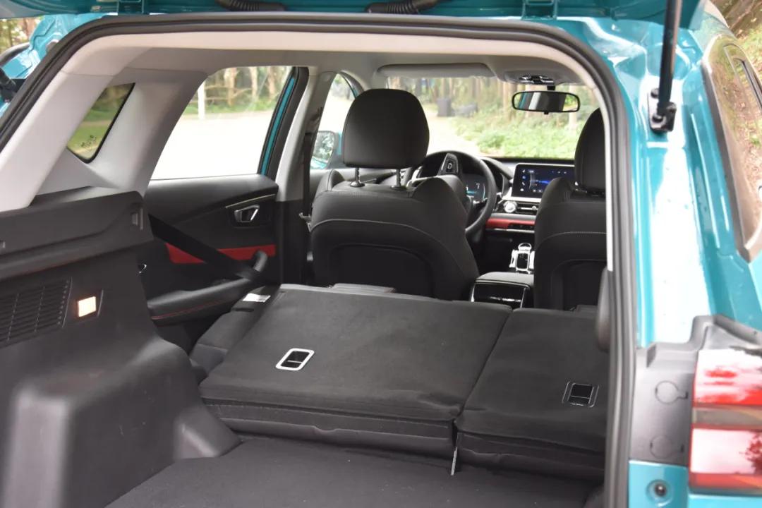 奇瑞瑞虎72020款1.5tcvt豪华,奇瑞瑞虎7plus和长安欧尚x7plus