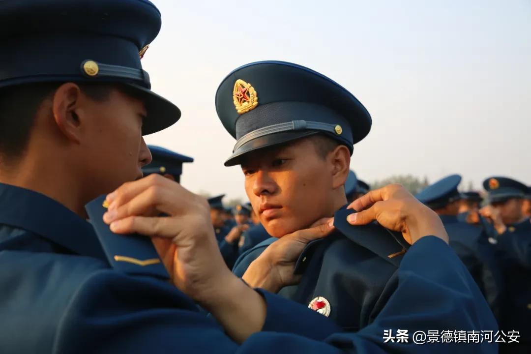 *榴弹手**投71米、双杠臂屈伸108个，这届新兵太猛了！