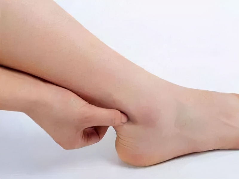 脚跟酸疼痛解决方法,脚跟酸胀疼是什么原因