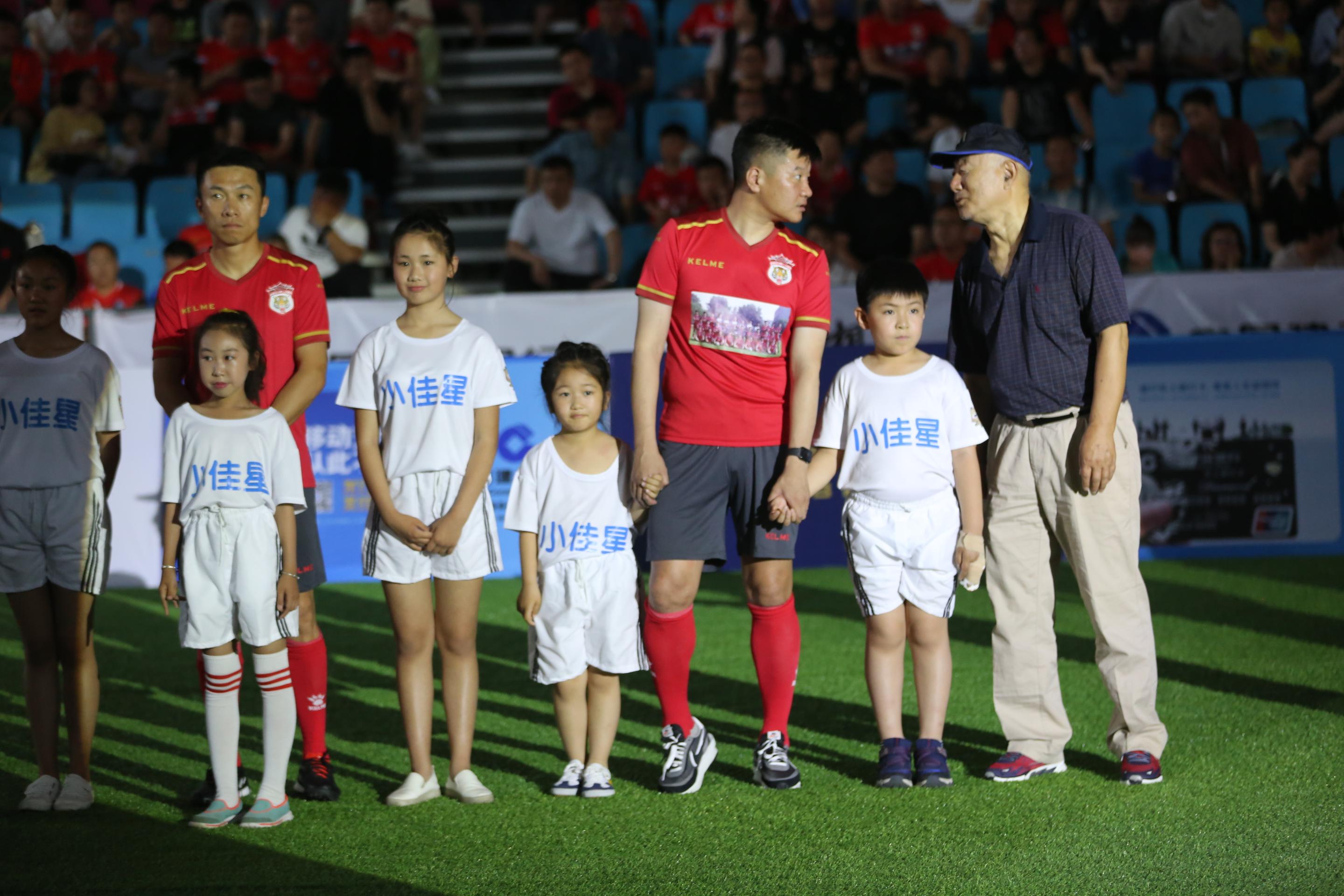 辽小虎再相聚完整版,2022年虎年小虎队再聚首完整版