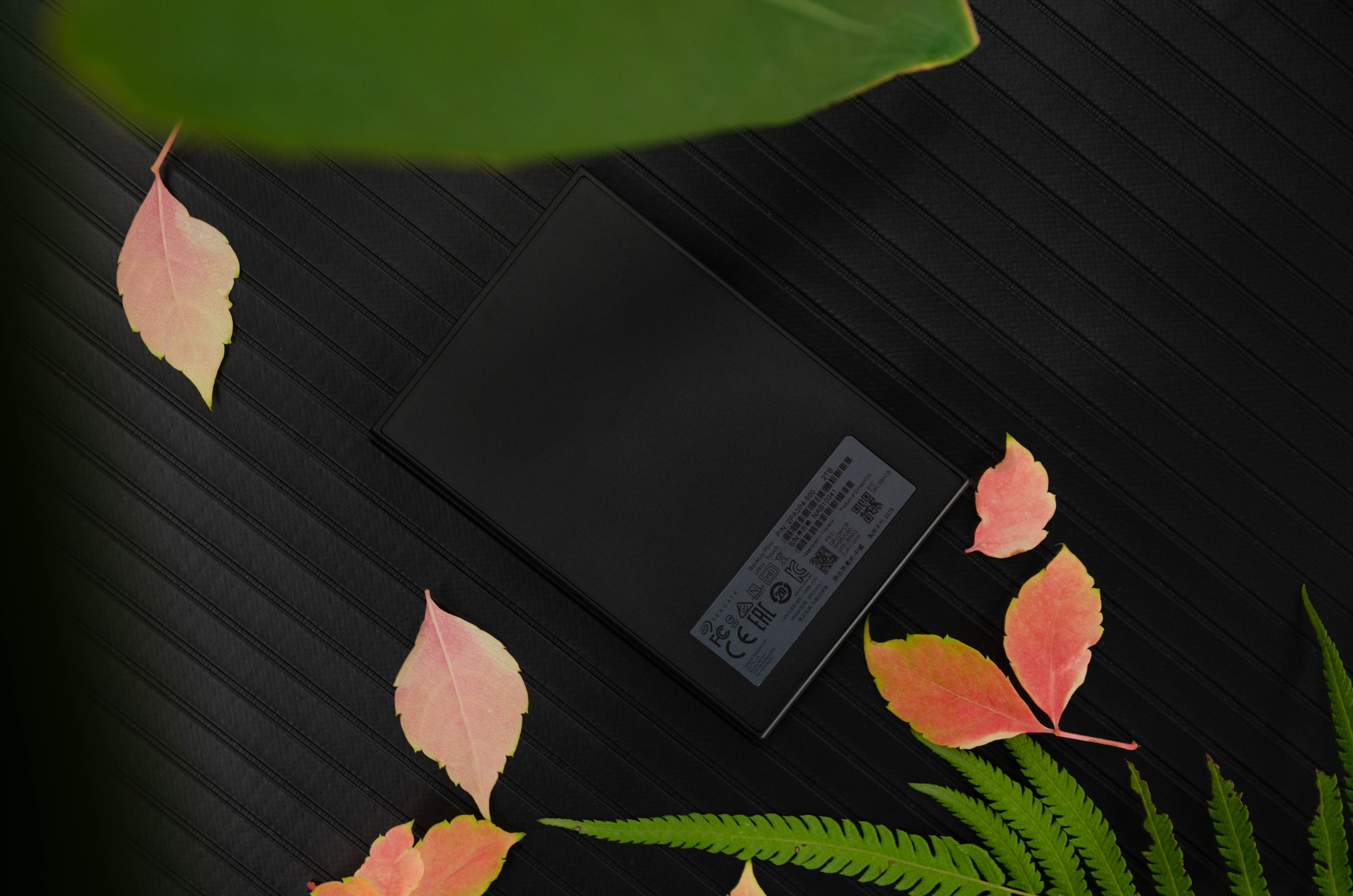 希捷机械移动硬盘哪个系列的好,轻奢希捷锦系列