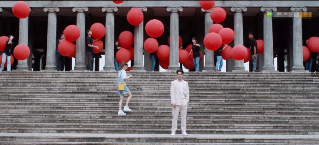 杨超越浪漫满屋解说,杨超越浪漫满屋完整版