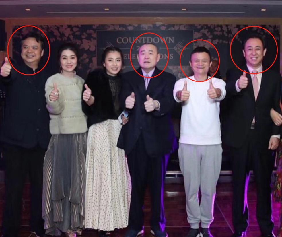 许家印奋斗记不认命当过保安,许家印讲述他的人生经历