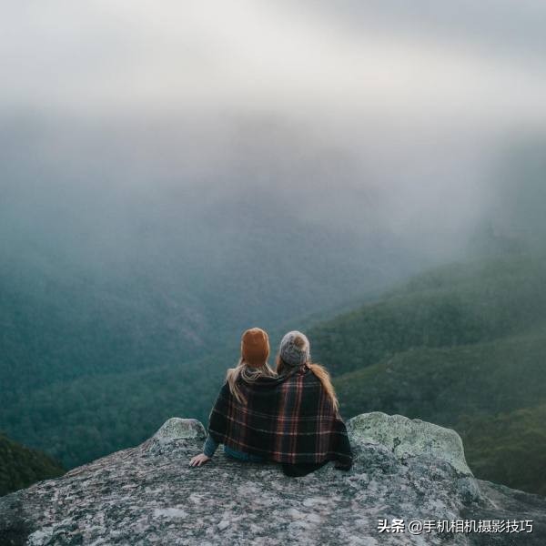 把朋友圈封面改成视频,给自己的照片换个背景图