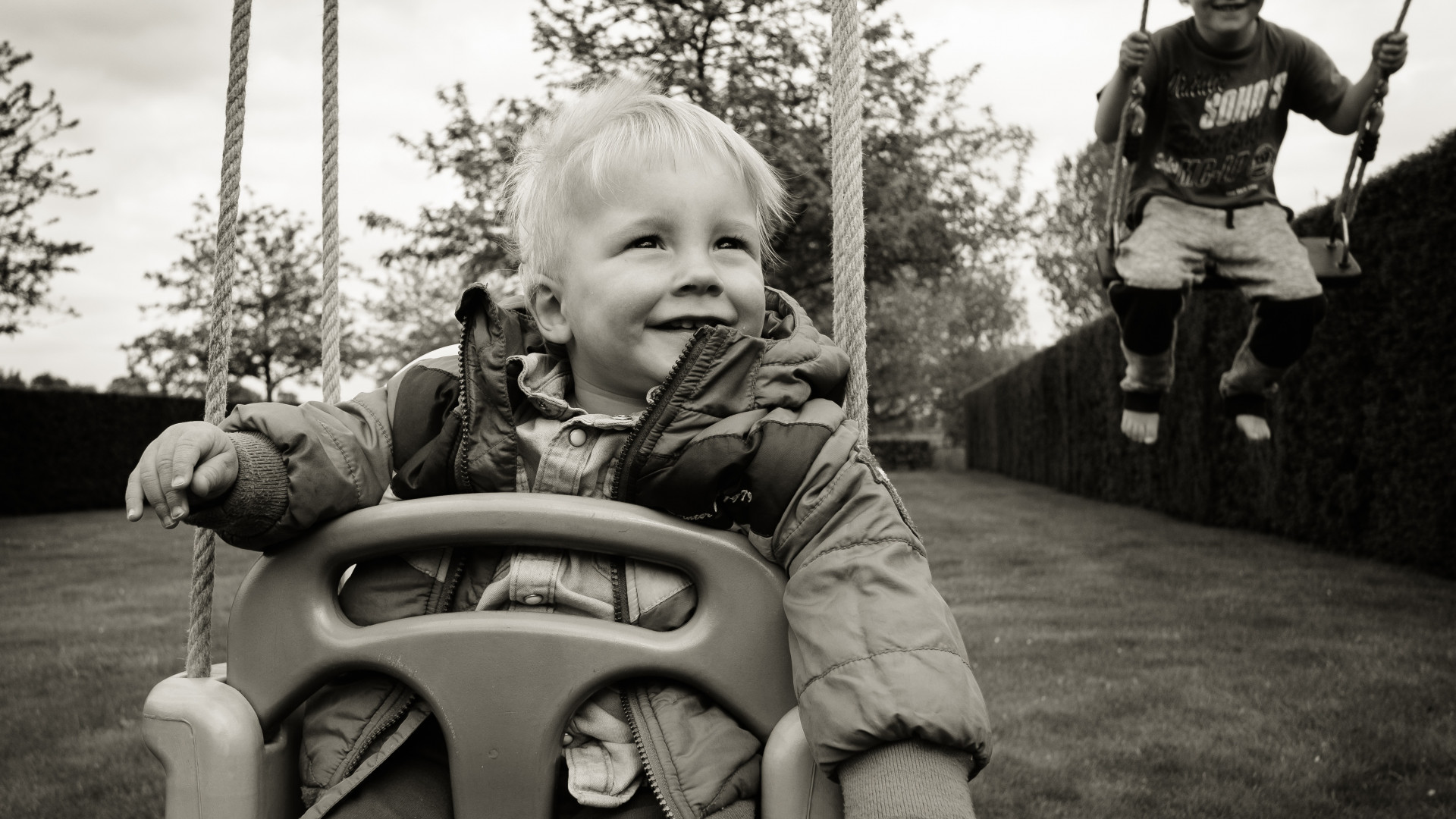 孩子总是喜欢摸“小鸡鸡”时，是家长对他们进行性教育的好时机