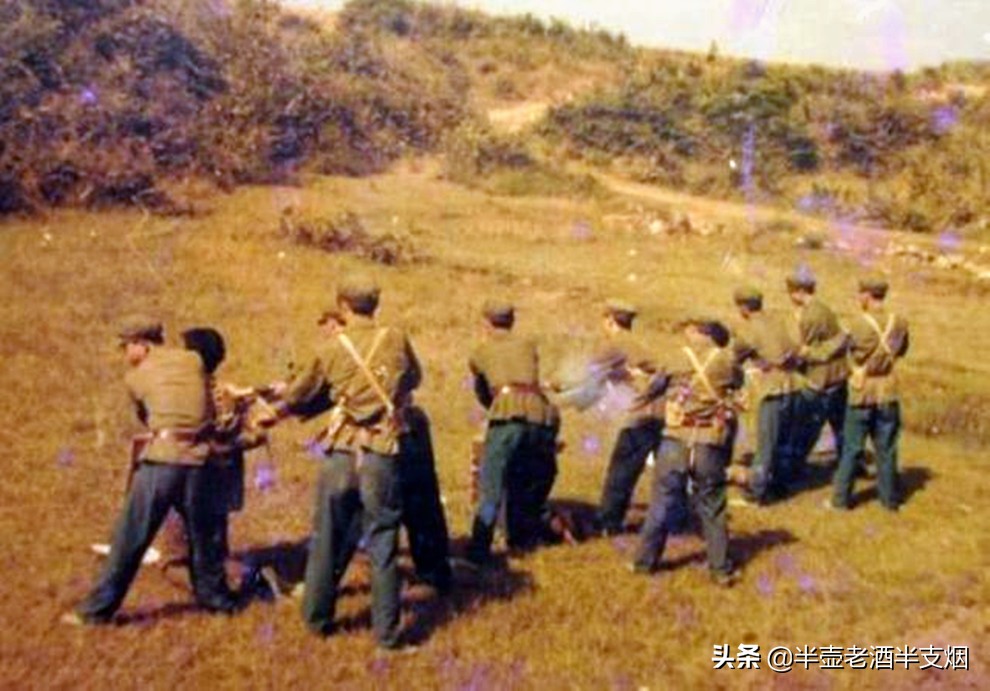 辛追夫人素纱单衣价值,辛追墓素纱衣