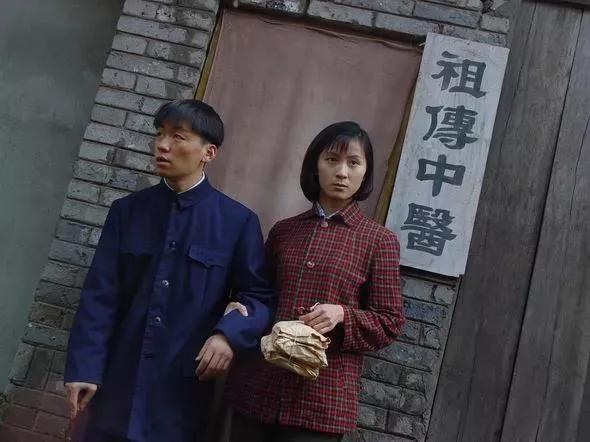 如何评价电视剧暗算的黄依依,暗算黄依依人物分析