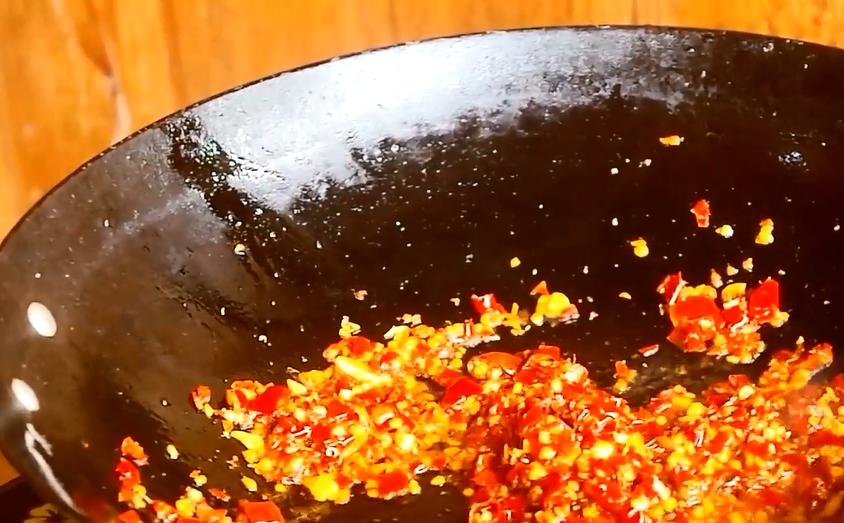 鲜竹笋怎么做好吃又简单家常做法,新鲜竹笋的做法大全家常菜窍门